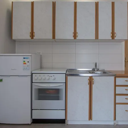 With Parking Space Pirovac, Sibenik - 25939 Appartamento